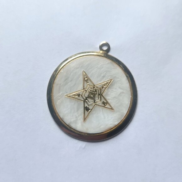 Vintage Masonic Order of the Eastern Star Pendant and Pin Freemason - Picture 6 of 7